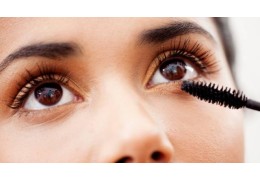 TOP 5 des astuces efficaces pour faire pousser vos cils